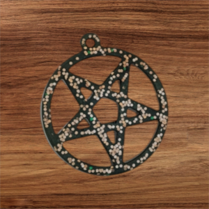 Pendentif doré étoile