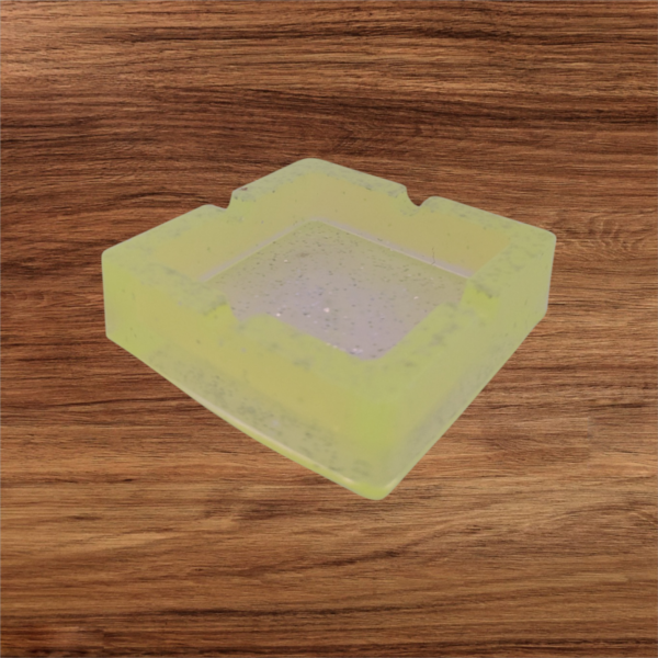 Cendrier jaune en résine epoxy
